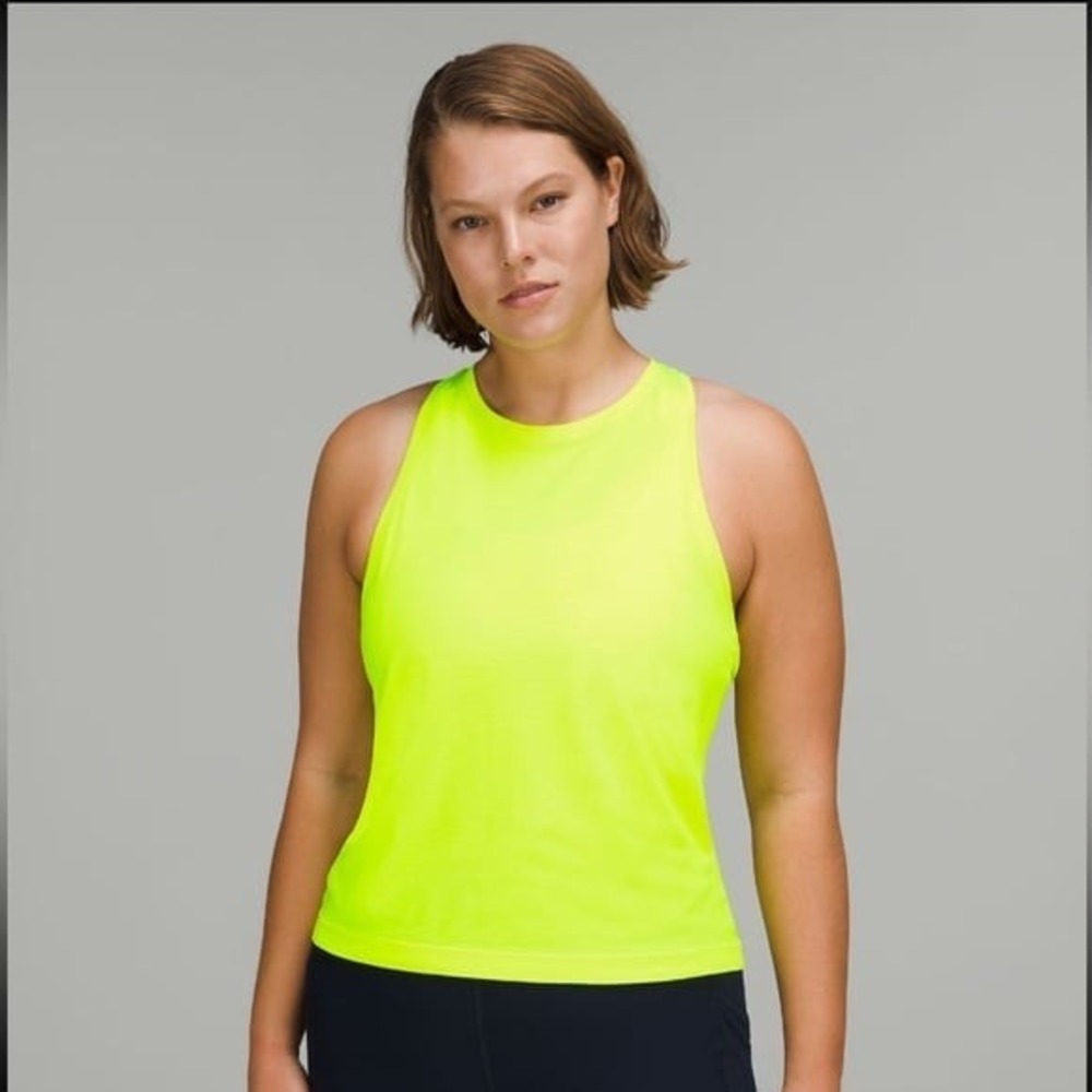 Lululemon sz 12 Swiftly Tech HighNeck Tank Top Waist Length Highlight Yellow NWT